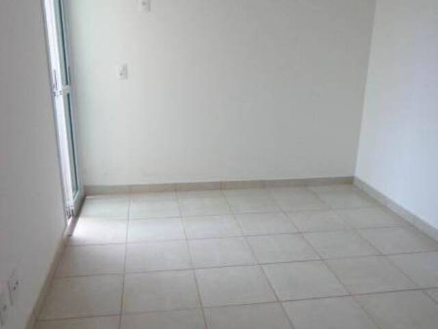 Apartamento para Venda em Goiânia - 3