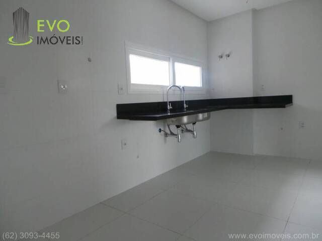 Apartamento para Venda em Goiânia - 3