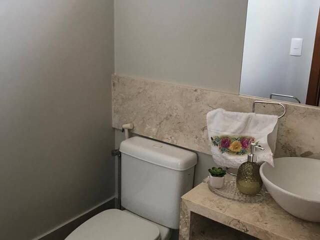 Apartamento para Venda em Goiânia - 3