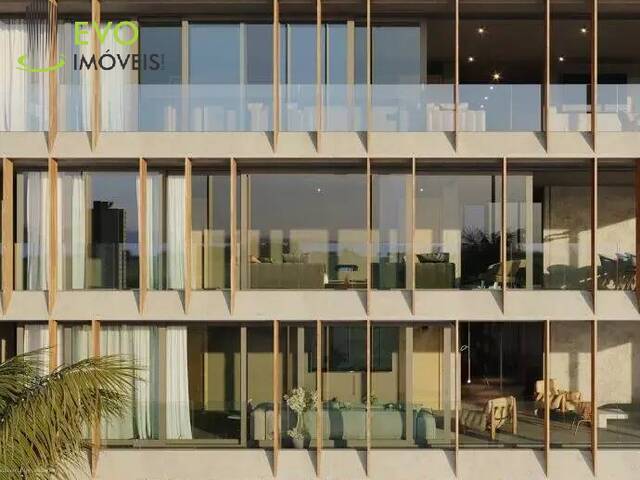 #598 - Apartamento para Venda em Goiânia - GO