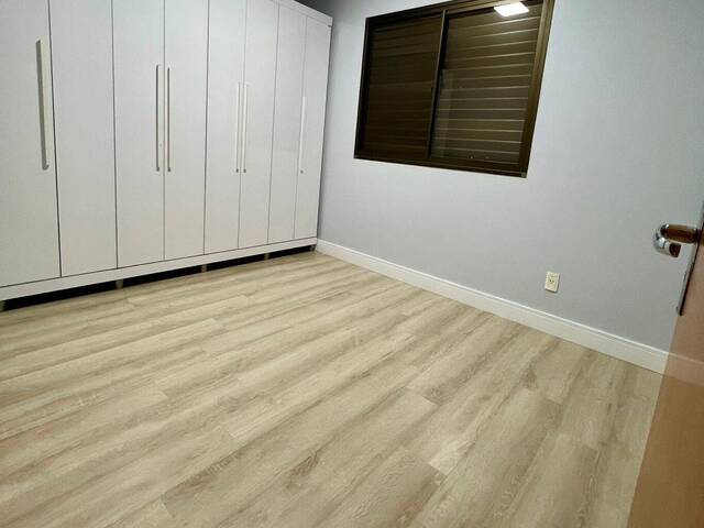 Apartamento para Venda em Goiânia - 4